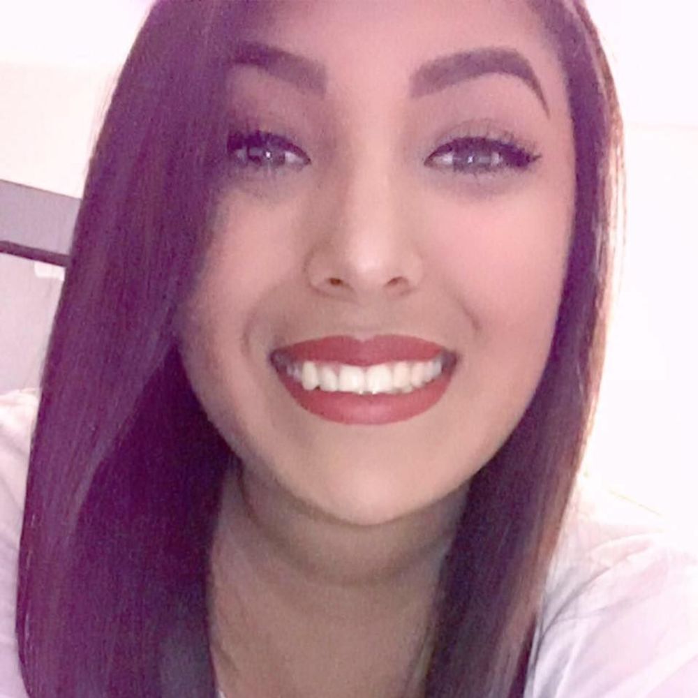 Meet your Posher, Lorainne